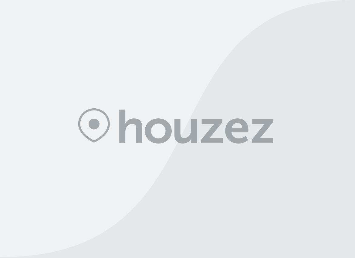 Fırsat ! 410 m2 imarlı avlulu kagir ev ve dam satılıktır